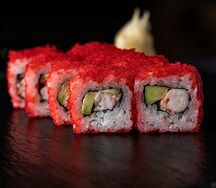 Ролл Калифорния с креветками