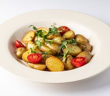 Мини картофель с зеленью