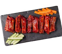 Ребра копченые в остром соусе