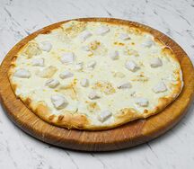 Пицца с курицей 