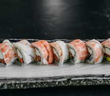 Филадельфия с тигровой креветкой