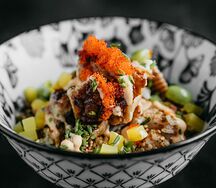 Поке с угрем