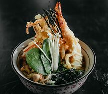 Набэ удон темпура