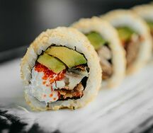 Калифорния с угрем криспи