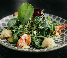 Салат с креветками в азиатском стиле