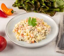 Салат Оливье с ветчиной