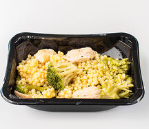 Курица с птитимом и брокколи