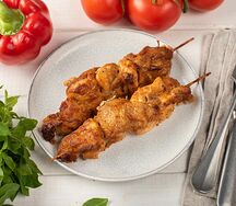 Курица на шпажке жареная