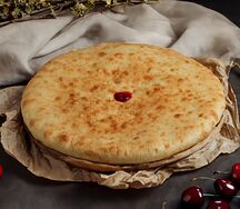Сладкий пирог с вишней