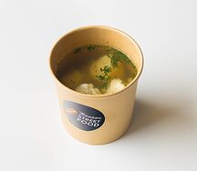Пельмени с бульоном
