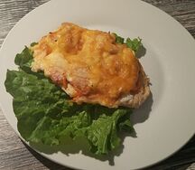 Курица, запеченная с корейской морковью