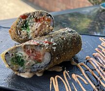 Жареный ролл-шаурма