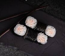 Маки с крабом