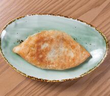 Пирожок с картофелем