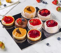 Ассорти из пирожных №02