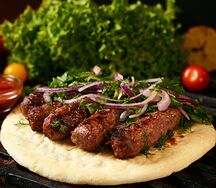 Балканские котлетки чевапчичи