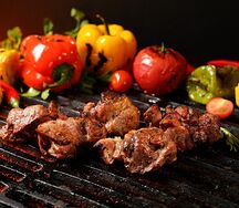 Шашлык из cвинoй шеи