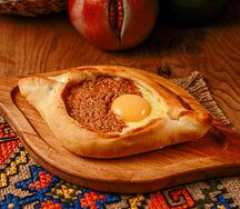 Ачарули Болоньезе