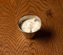 Сметана с зеленью