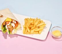 Комбо Фиш-ролл и картофель фри