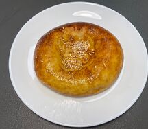 Лепешка с кунжутом