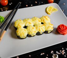 Ролл запеченный с курицей