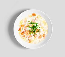 Суп сливочный с красной рыбой