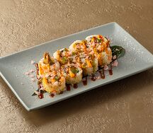 Спайси-ролл с креветками в темпуре и халапеньо