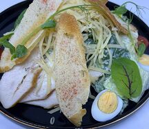 Цезарь с курицей