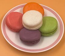 Пирожное Макаронс в ассортименте