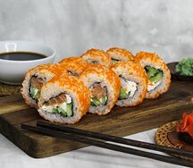 Сливочный ролл с лососем