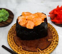 Сяке спайси суши