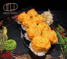 Запеченный ролл с креветкой