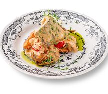 Сибас с овощами и шитаки в соусе том ям