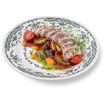 Филе тунца с овощами в соусе терияки