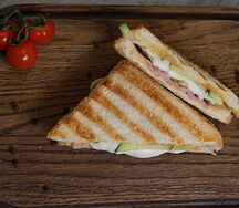 Сэндвич с ветчиной