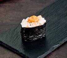 Спайси-суши с креветкой