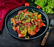 Курица с овощами в соусе терияки