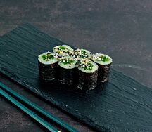 Ролл с чукой