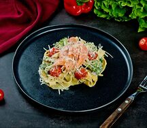 Паста с лососем