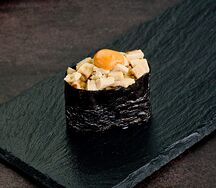 Спайси-суши с угрем