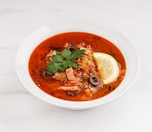 Солянка сборная мясная