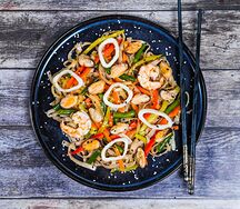 Удон с морепродуктами