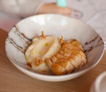 Филе цыпленка с пюре из цветной капусты