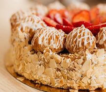 Торт Заварной с клубникой