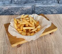 Картофель фри с соусом