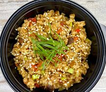Wok рис Umami с овощами