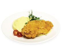 Шницель куриный с картофельным пюре 