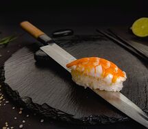 Суши с креветкой