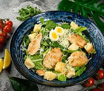 Цезарь с курицей